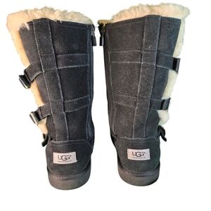 UGG Black Winter Boots with Cream Lining